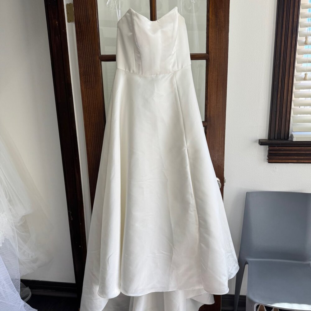 Wtoo White Satin Strapless A-Line Wedding Dress with Front Slit - Picture 7 of 11
